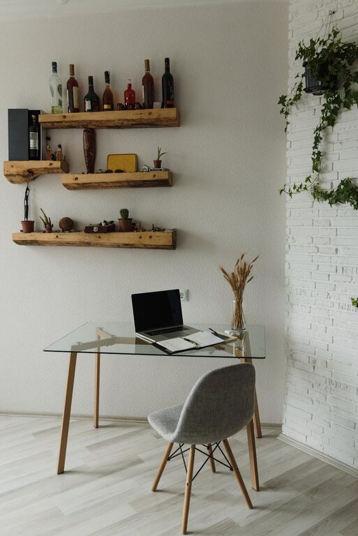 Tips for Creating a Cozy and Functional Home Office Space